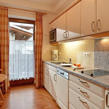 Ederfeld Hotel apartamentowy Mayrhofen