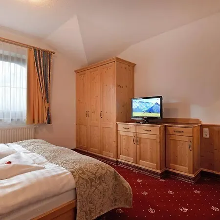 Aparthotel Ederfeld Mayrhofen