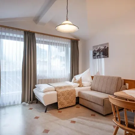 Ederfeld Apart-hotel 4*