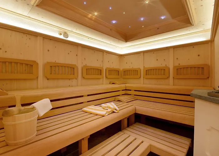 Ederfeld Aparthotel 4*