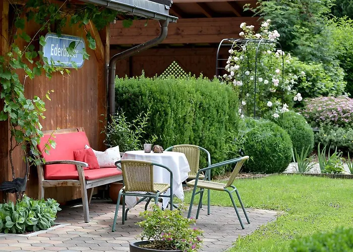 Ederfeld Apartahotel 4*